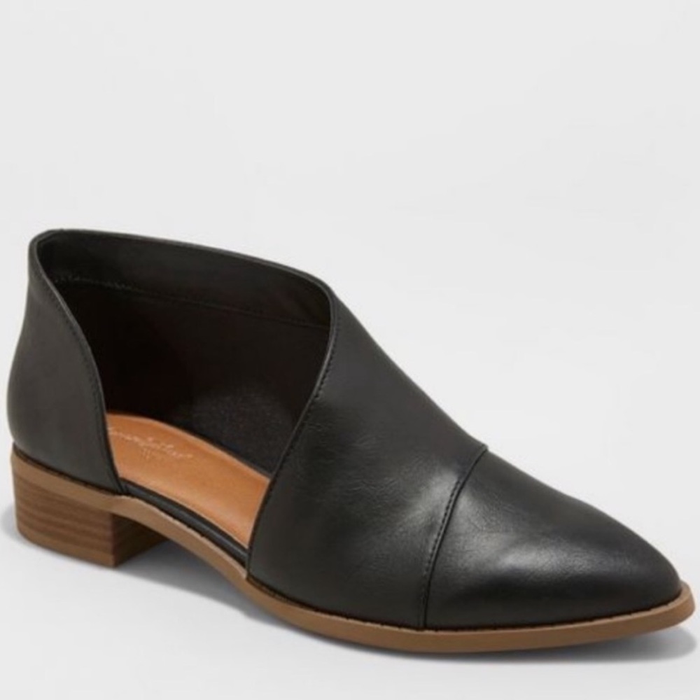 Women's Wenda Cut Out Bootie - Universal Thread